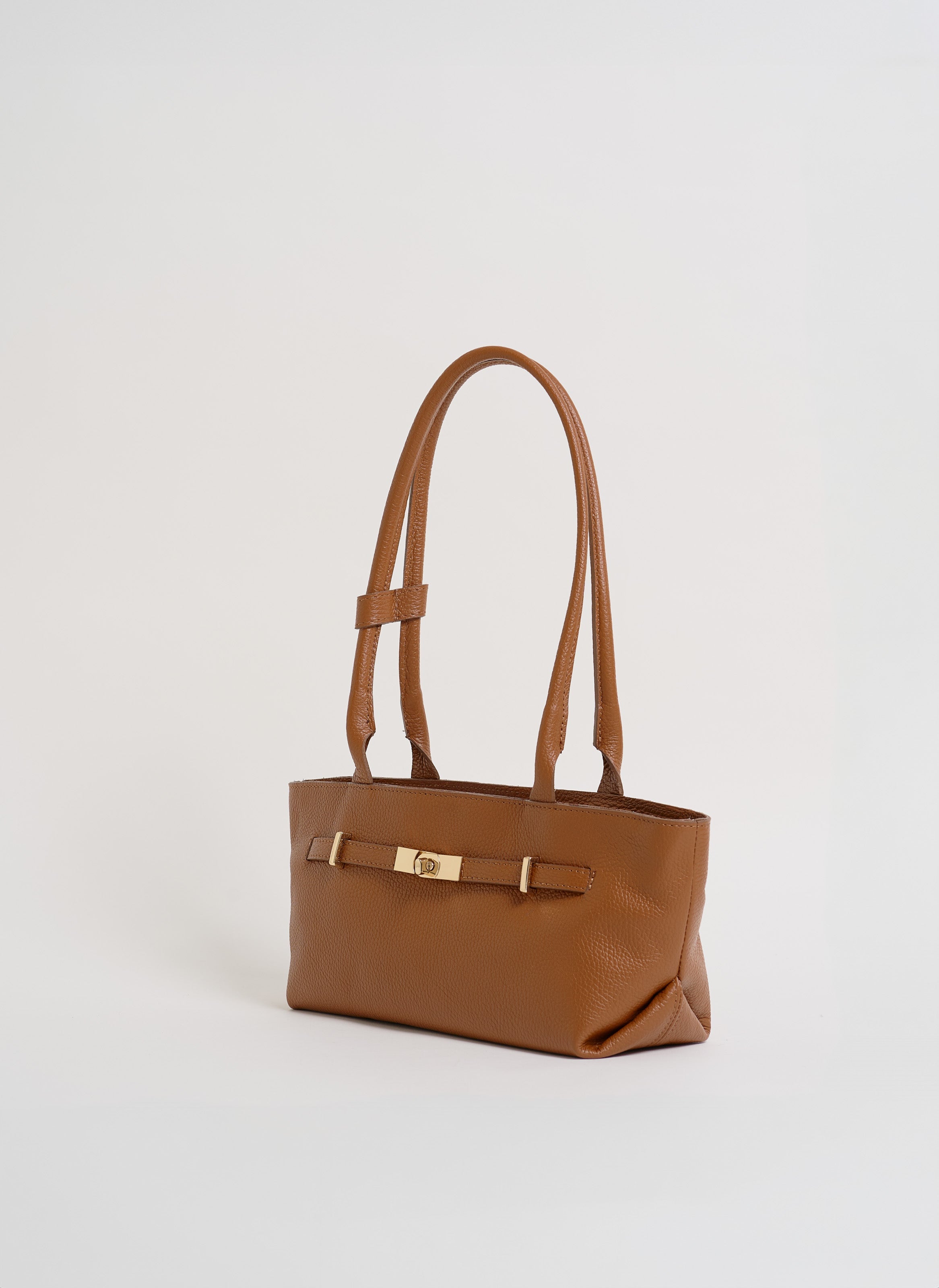 Lola Tasche aus Togo-Leder in Cognacbraun